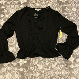 BNWT Black Crop Top